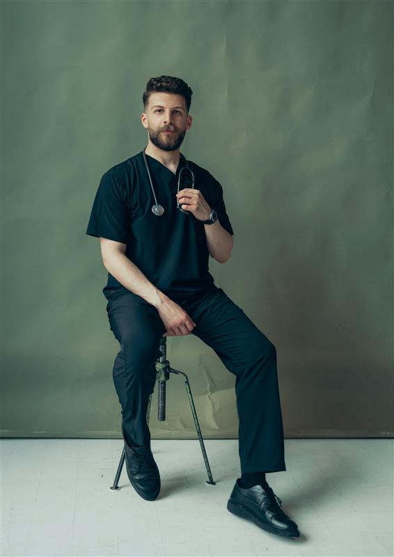 Dr. Ramesh Shanmugam